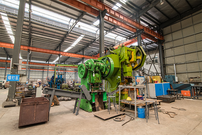 莱芜网架配件-锥头加工车间